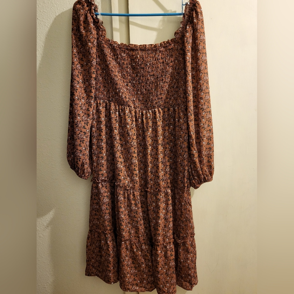 Dusty rose floral print peasant dress